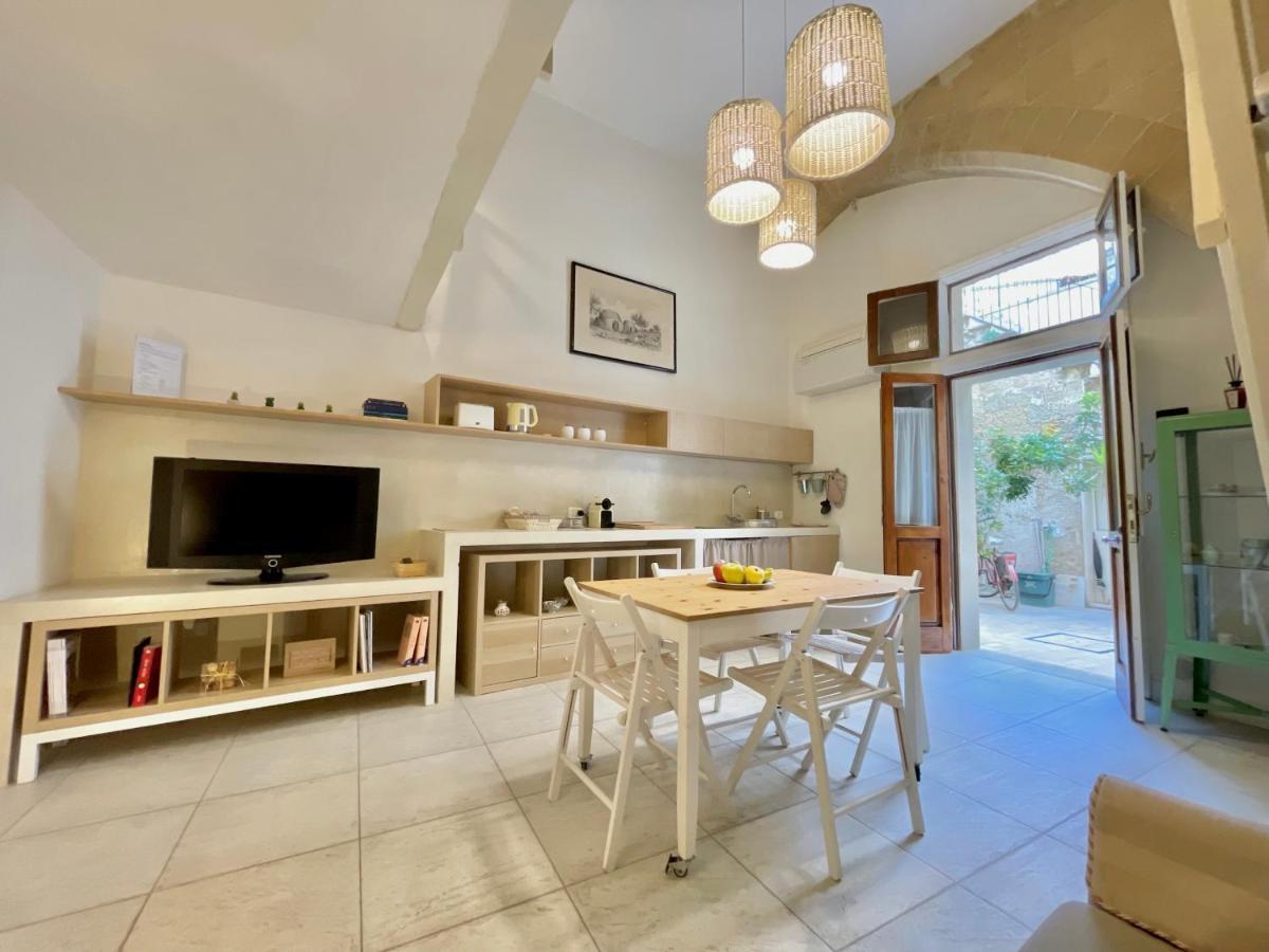 Ferienhaus Nohi's House In The Historic Center Lecce